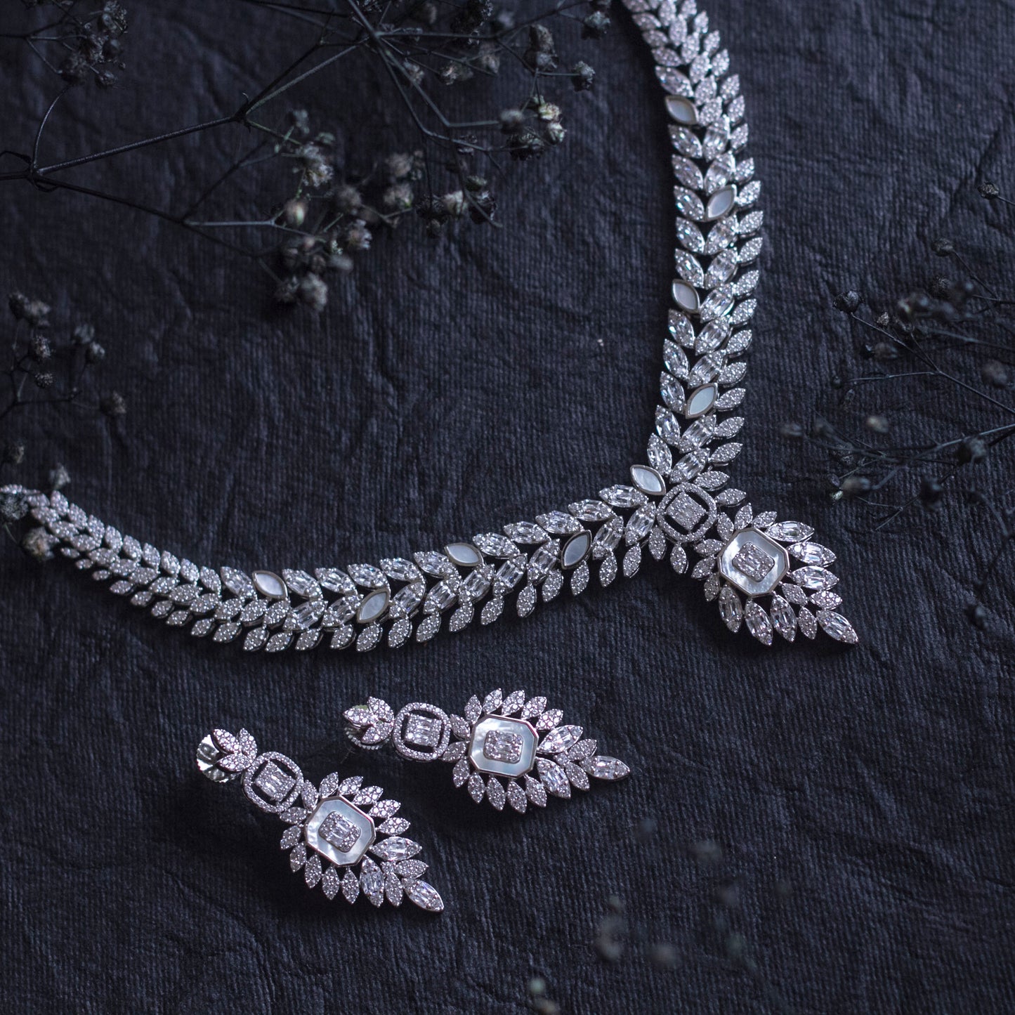 Diamond Necklace. DNMS1725