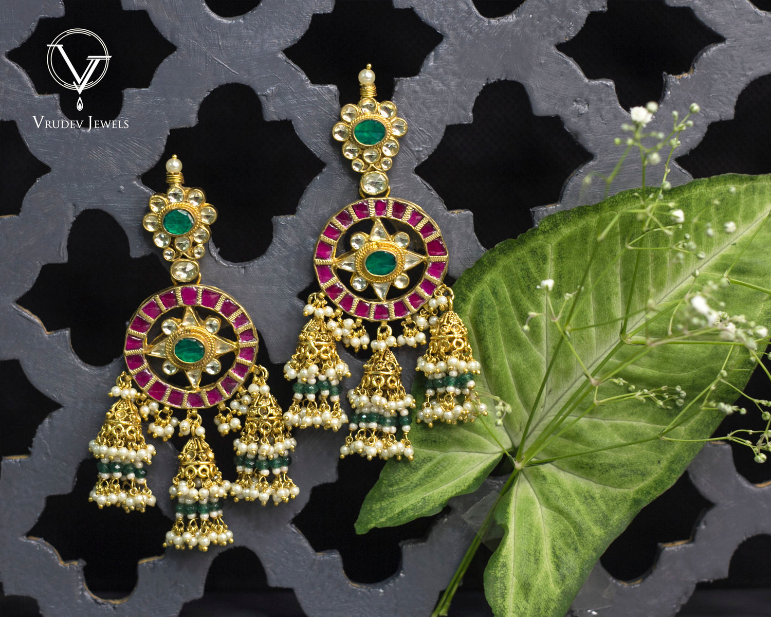 Jadau Earrings  JE652