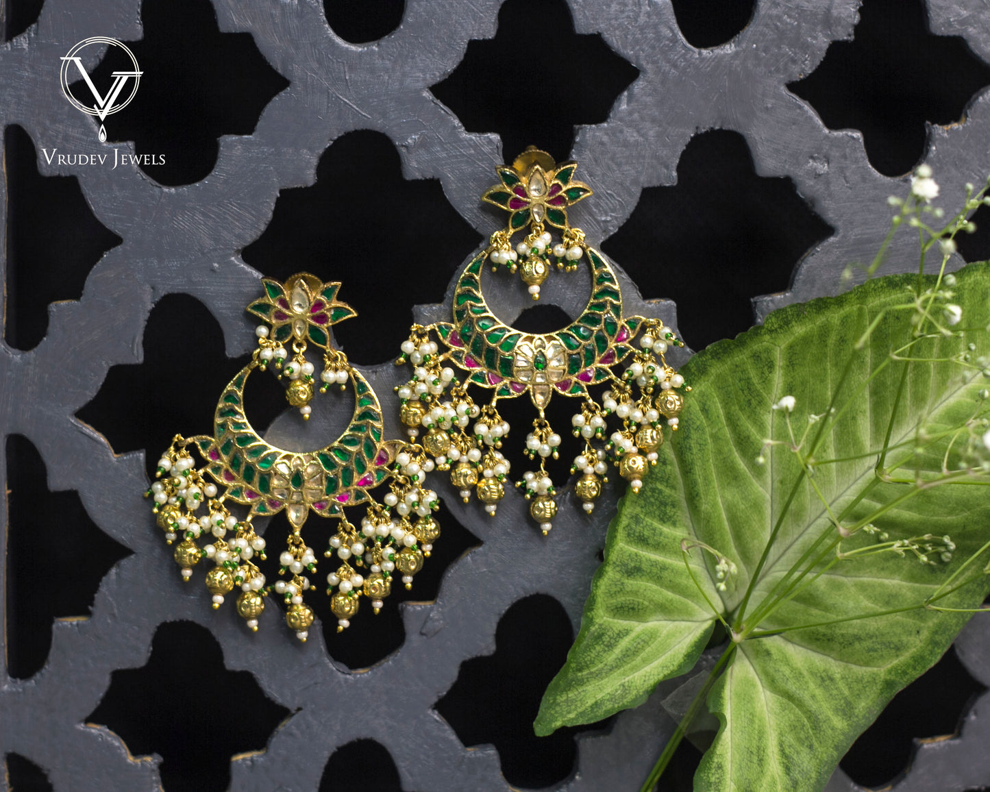 Jadau Earrings.  JE8851840