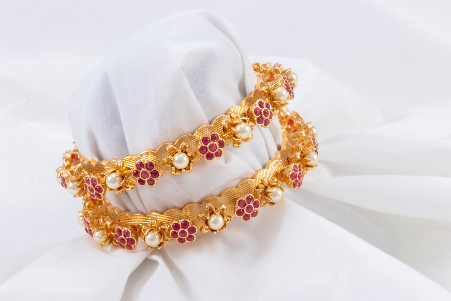 Jadau Bangles GBM395