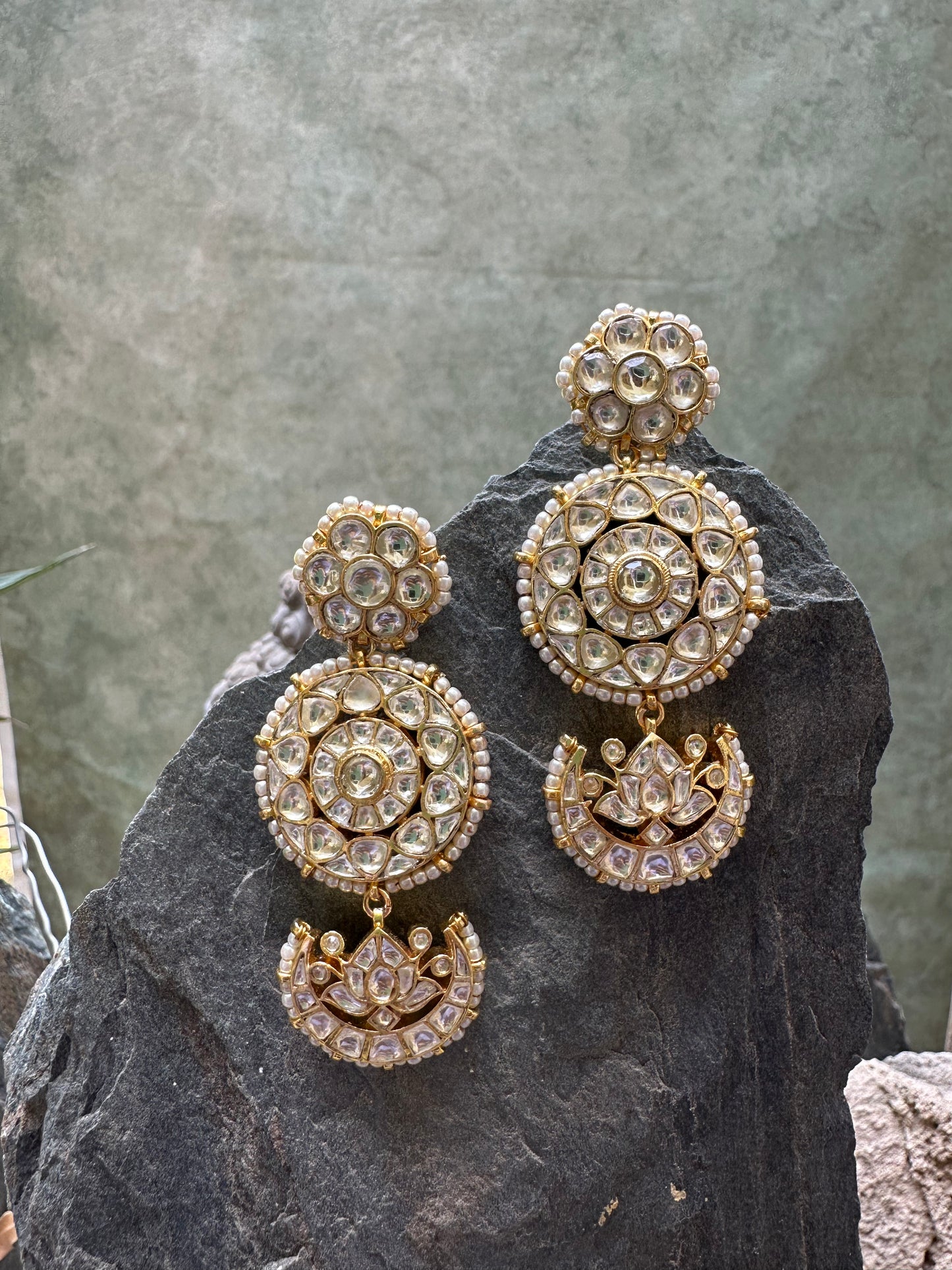Jadau Earrings. JR75748