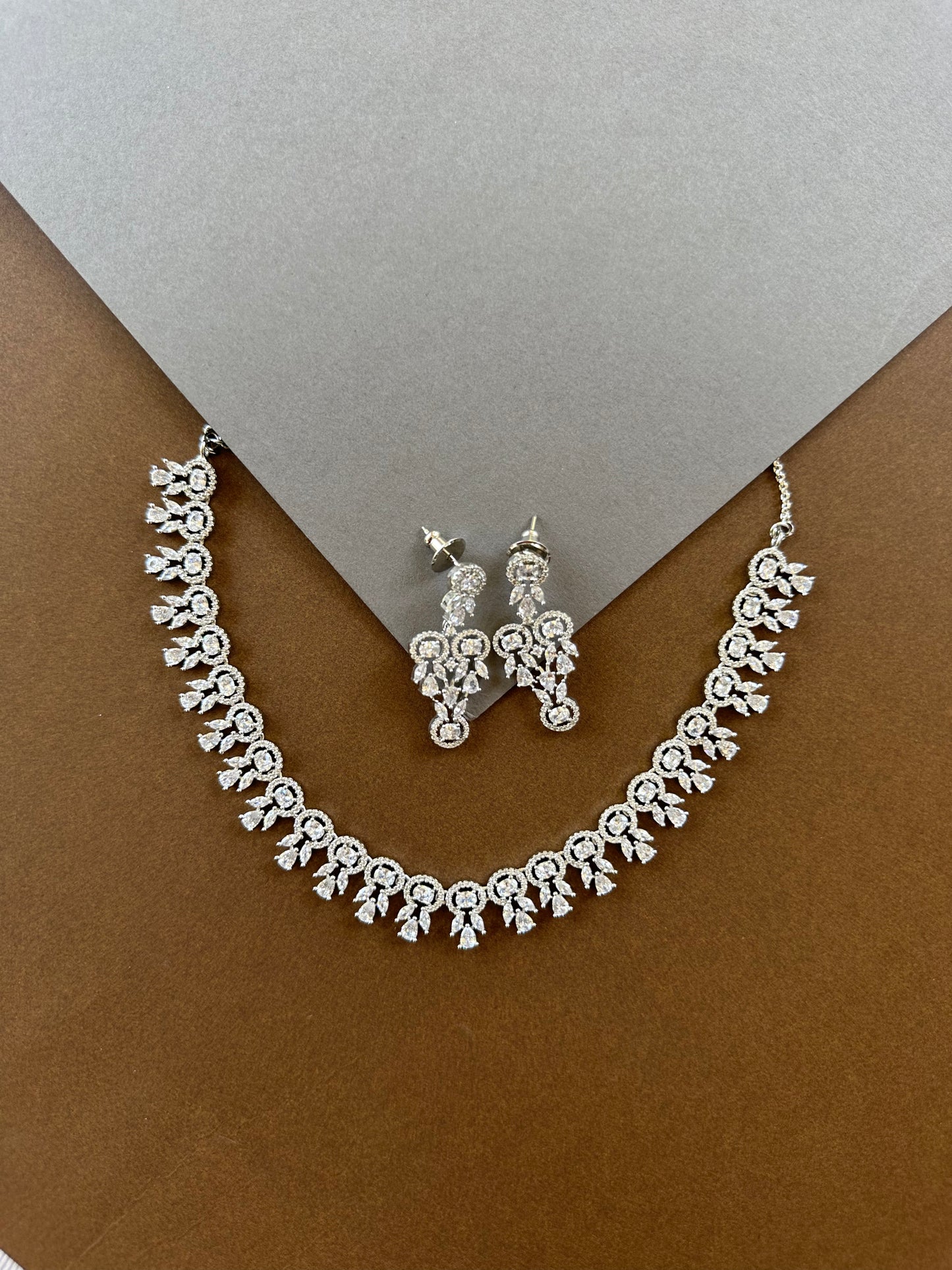 Diamond Necklace. DNMS650