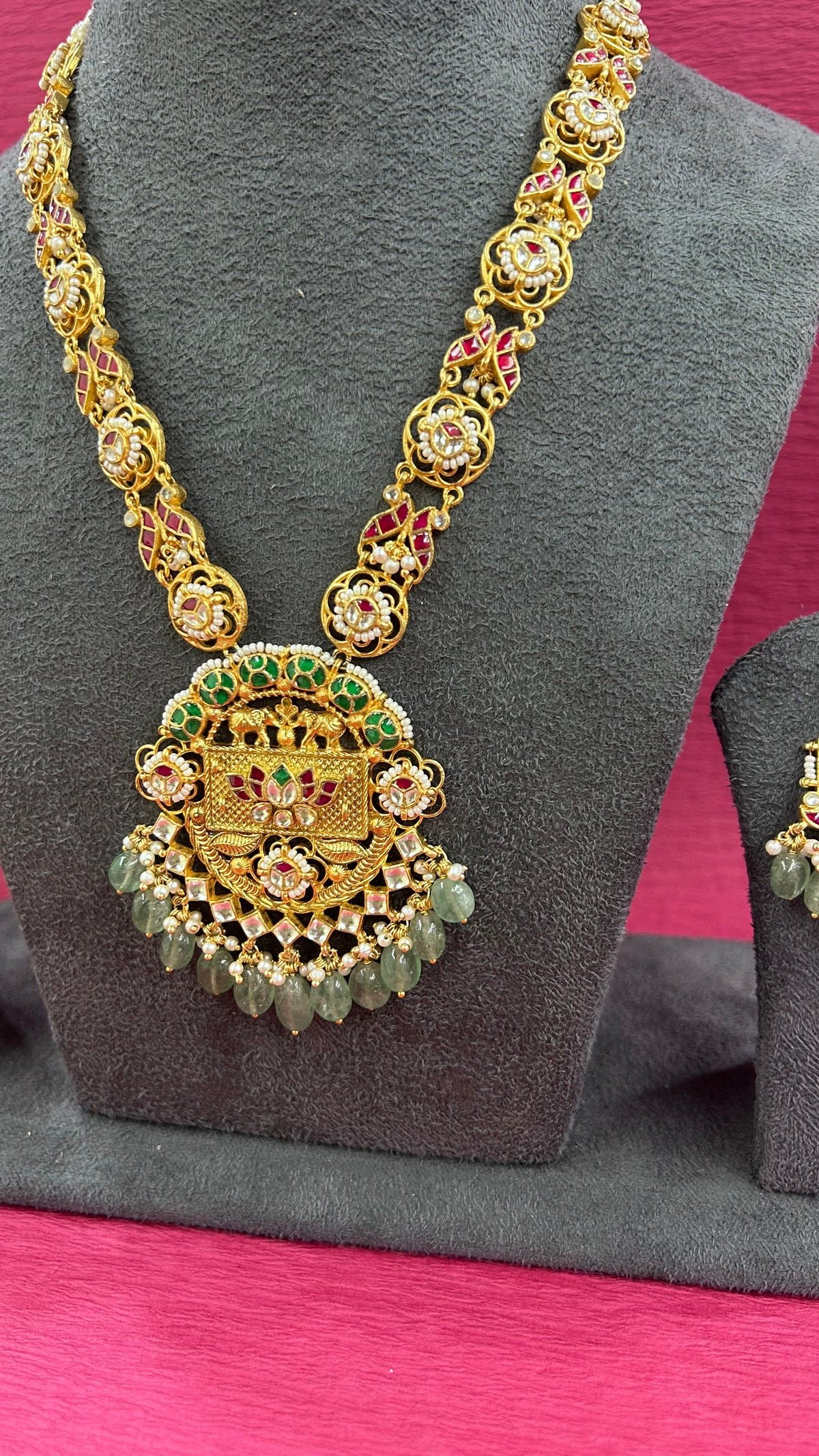 Jadau Necklace