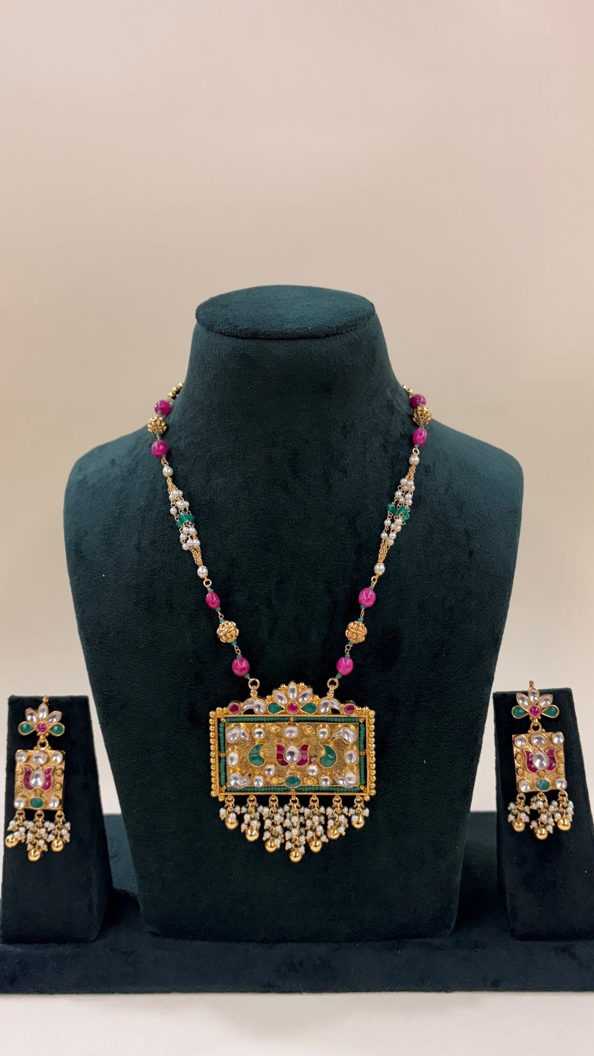 Jadau Necklace