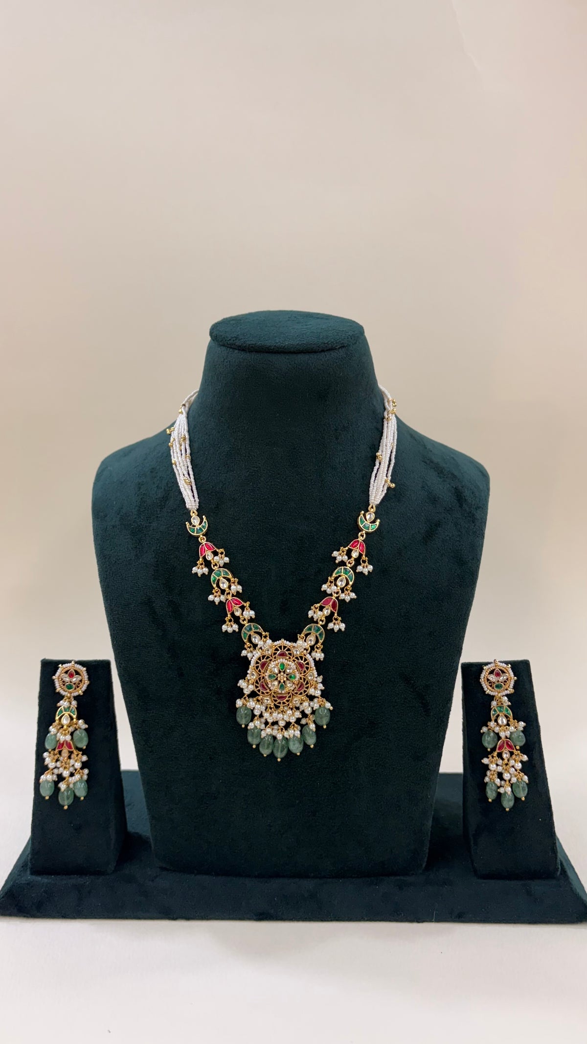 Jadau Necklace