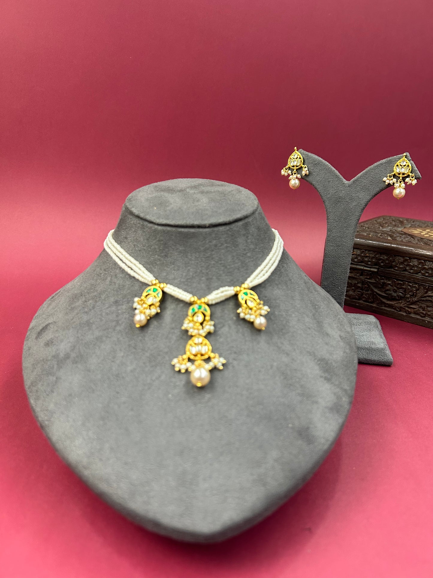 Jadau Necklace. JN240